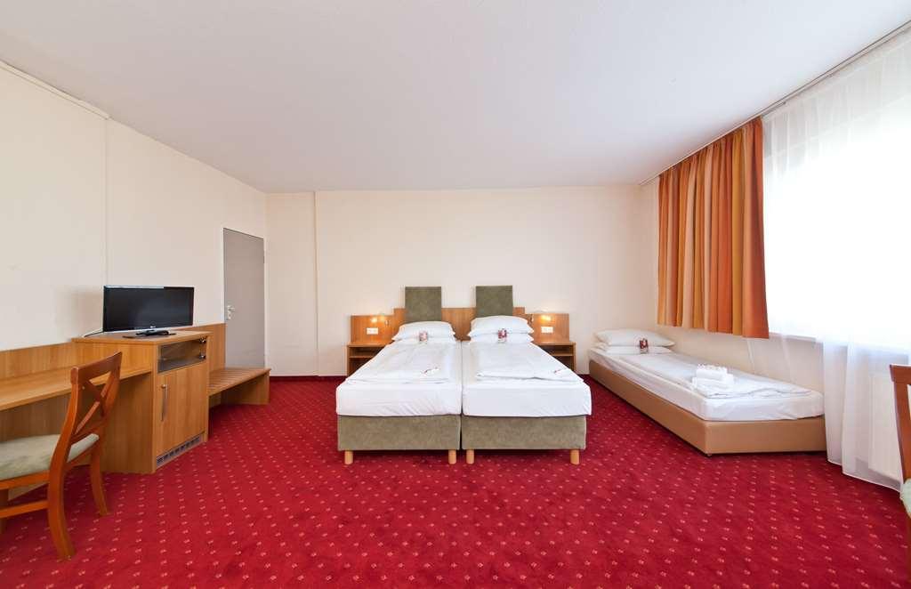 Aldea Hotel
