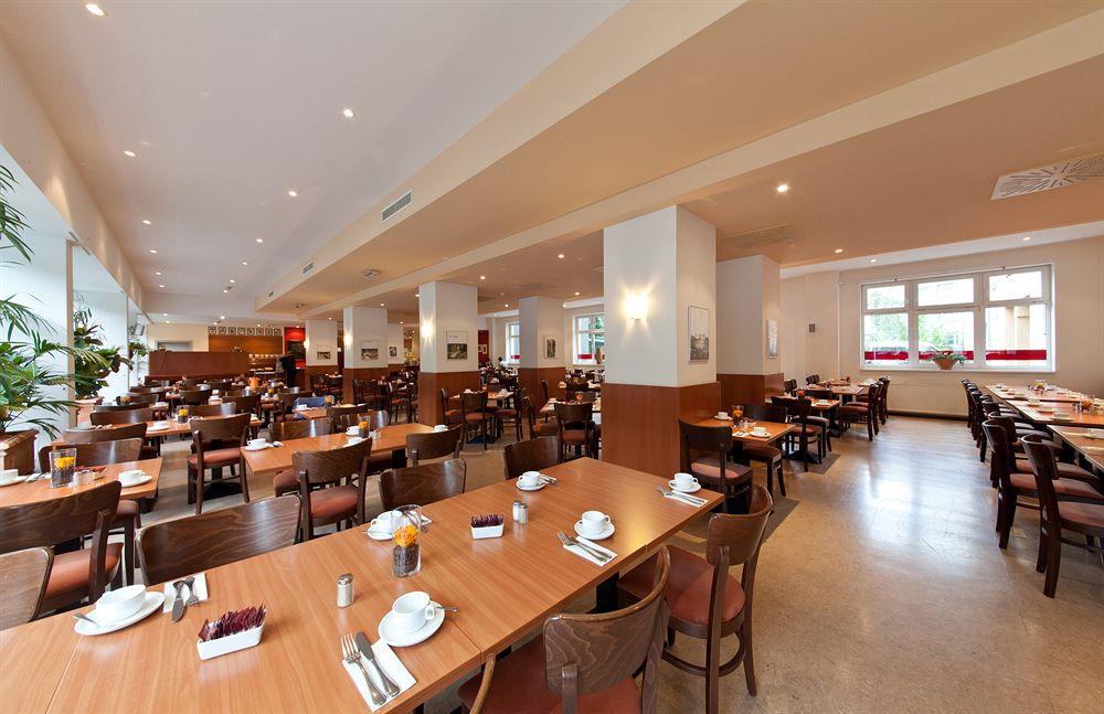 Aldea Hotel 3*