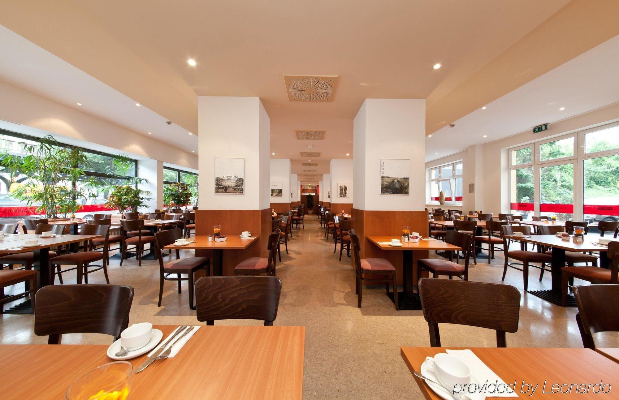 Aldea Hotel 3*